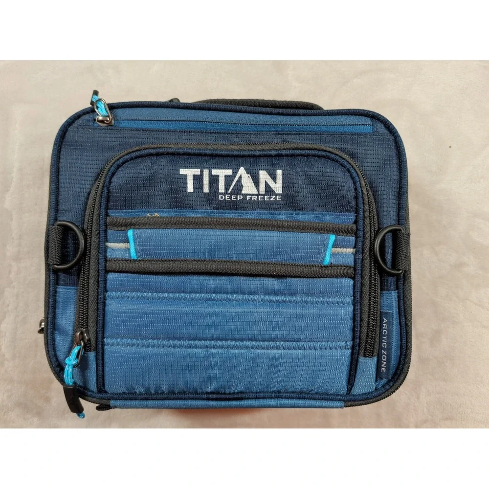 Arctic Zone Titan Deep Freeze Expandable Lunch Box Blue‎ 99-61757-00-00